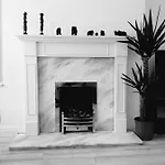 Gorgeous Stylish Cheri Victorian House In Дом отдыха Манчестер