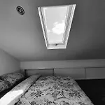 Gorgeous Stylish Cheri Victorian House In Дом отдыха