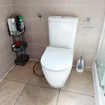 Дом отдыха Gorgeous Stylish Cheri Victorian House In Манчестер