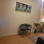 Guest house Chan's Springfield 3*