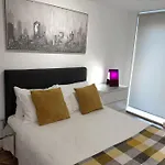 Media Stays - Luxury *