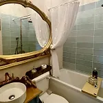 Stunning Luxury Vintage Duplex With Parking Манчестер