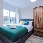 Daire Weelky And Monthly Bookings At Cassia Unit - Telly Homes Ltd -brand New 1 Bedroom Salford,