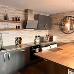Deeluxe Apartment Daire