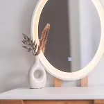 Luxurious 3 Bed Home, Free Parking 度假居