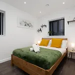 Stylish 4bd - Coop Live - Etihad - Parking - Ev * Manchester