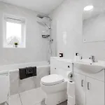 Prázdninový dům Stylish 4bd - Coop Live - Etihad - Parking - Ev *