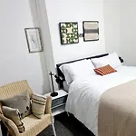 Gorgeous Stylish Cheri Victorian House In Дом отдыха *