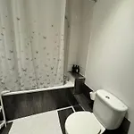 Sleeps 5-netflix-parkg-near Centre-etihad-coop Live