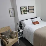 Дом отдыха Gorgeous Stylish Cheri Victorian House In *