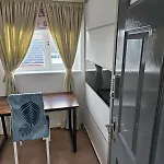 Queens Rooms, A Perfect Stay, Next To Shopping Parks And Central *