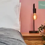 Big Contractor House With 6 Beds & Free Parking By Purestay - 7 Night Min! * Manchester