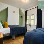 Big Contractor House With 6 Beds & Free Parking By Purestay - 7 Night Min! Manchester