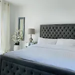 Modern, Stylish And Central * Manchester