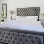 Homestay Modern, Stylish And Central Manchester
