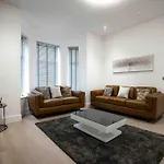 Luxury 6 Bed Near Centre With Cinema & Games 5 Bathrooms * Манчестер