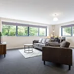 Appartement Modern 2 Bedroom *