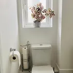 Modern, Stylish And Central Homestay *