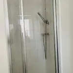 Homestay Modern, Stylish And Central *