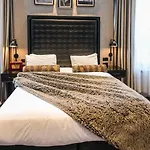 The Rex - Formerly Gotham Otel