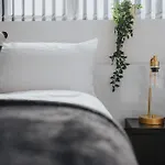 Sophisticated & Stylish Flat Near Airport - Sleeps 9 Apartamento *