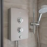 Sophisticated & Stylish Flat Near Airport - Sleeps 9 Manchester