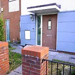 Luxury - Pick A - Free Parking & Kitchen Access, Near Etihad Stadium, The Coop Live & Piccadilly Station, マンチェスター