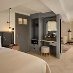 The Reach At Piccadilly, Manchester, A Tribute Portfolio 4*