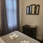 Go Big ! Entire Cozy House For Max 8 People Near Center Casa vacanze Manchester