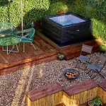 Chic Family With Garden Fire Pit & Event Space, Hot Tub Hébergement de vacances Manchester