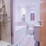 Charming 1br House In Eccles With Free Parking Prázdninový dům