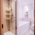 Charming 1br House In Eccles With Free Parking Prázdninový dům *