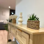 Bohemian With Terrace & Gym *