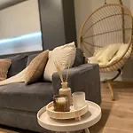 Appartement Bohemian With Terrace & Gym