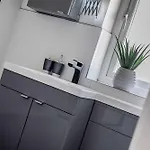 Stylish 2br Near Mcr Airport * Манчестер