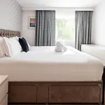 Modern Near Etihad, Coop Live Apartment *