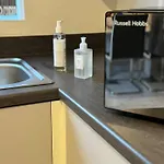 Feriehus Stylish House Retreat In Manchester