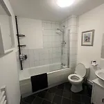 Cool, Calm & Connected * مانشستر