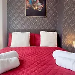 Contractor Stays, Fast Wifi, Free Parking, Work * Manchester