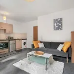 Old Trafford With Free Parking