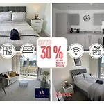 Salford Corporate Balcony Wifi Sleeps 5 Appartement