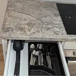 Newly Furnished Near Centre *