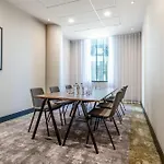 Radisson Centre, A Verified Net Zero فندق