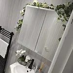 Sluxe 4mins To Etihad Stadium And Coop Live * Manchester