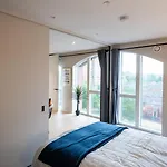 アパート Mega5 Modern 2bedroom Luxury Deansgate-2baths, 2toilets, With Car Park *