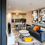 Mega5 Modern 2bedroom Luxury Deansgate-2baths, 2toilets, With Car Park アパート *