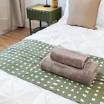 6-bedroom, 6-bathroom Contractor *