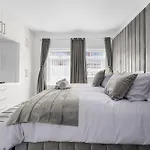 Apartmán Sluxe 4mins To Etihad Stadium And Coop Live Manchester