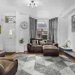 Penzion Guestready - Charming In Vibrant Levenshulme