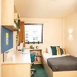 Rusholme Place * マンチェスター
